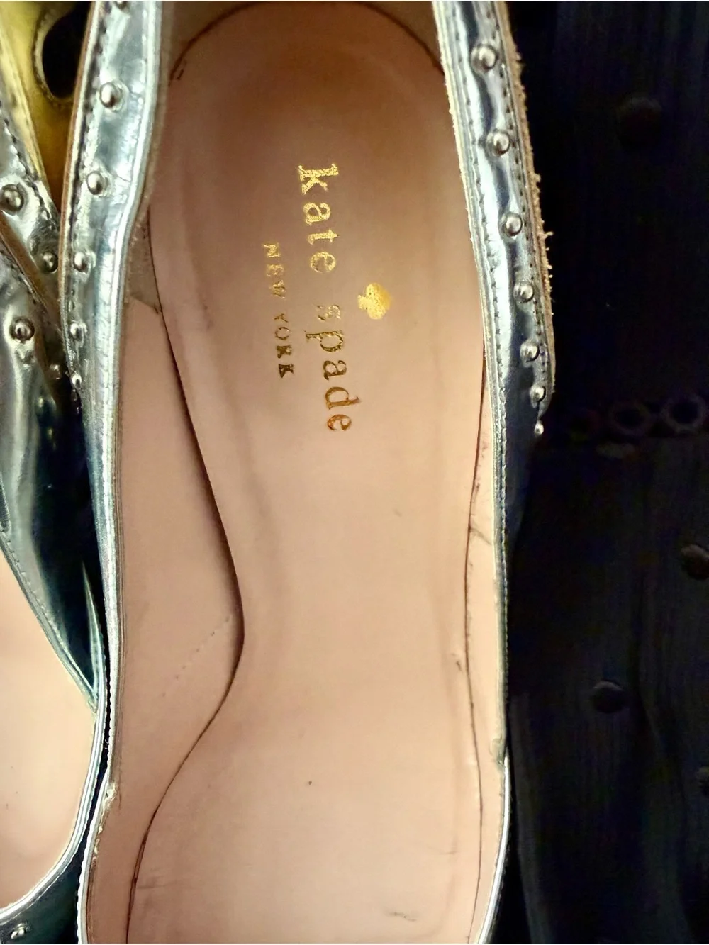 Kate Spade Silver Embossed Flames Heels Size 7.5